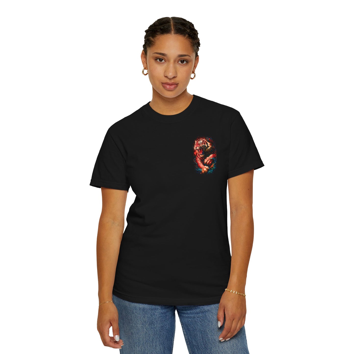 Tiger Art T-shirt | Vibrant Graphic Tee for Art Lovers, Unique Gift